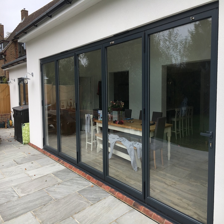 how to install bifold doors without bottom track