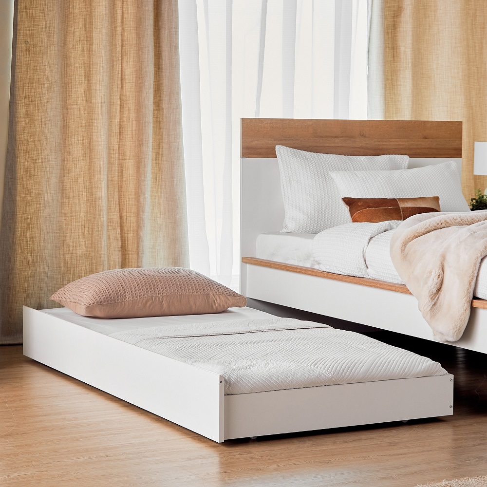 trundle bed